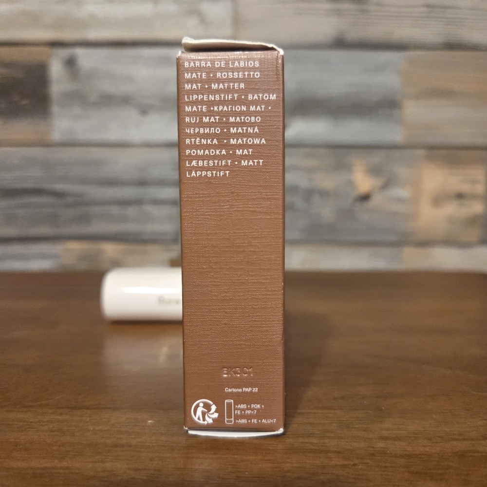 Rare Beauty- Kind Words Matte Lipstick Wise - Warm Brown Nude - Picture 9 of 13